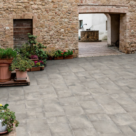 Keros Modula Portobello Silver Anti-Slip πλακάκι δαπέδου 100x100 λευκής μάζας με Matt Relieve φινίρισμα